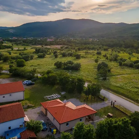 House Family Podhum Chalet Drazice