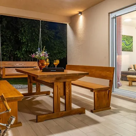 Chalet House Family Podhum Drazice