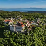 House Family Podhum シャレー Dražice