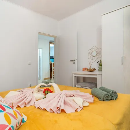 Alpesi faház House Family Podhum