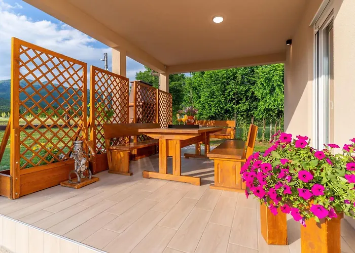 House Family Podhum * Drazice